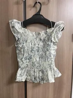 COCO DEAL 花柄シャーリングトップスのサムネイル