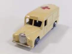 MATCHBOX No.14 DAIMLER AMBULANCE