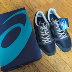 ネイビー スニーカー