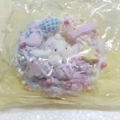 doro studio 寝そべり うさぎ ドーナツ ホールケーキ スクイーズ