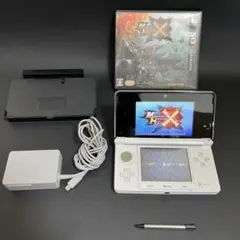 【極美品/充電機/ソフト付】ニンテンドー3DS ホワイト　モンハンクロス