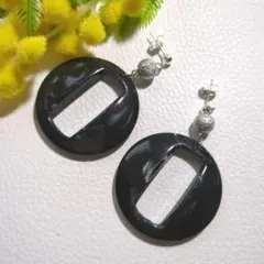 ハンドメイドピアス　2780　　　　大ぶりピアス