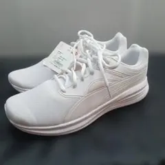 C179／PUMA トランスポート ホワイト 26.5cmのサムネイル