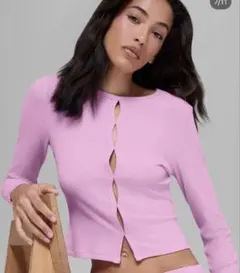 Alo Yoga Slit Bra paradise pink S - メルカリ