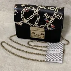 極美品 FURLA フルラショルダーバッグ メトロポリス チェーン柄ブラック
