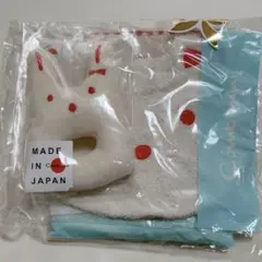 新品未使用　Combi スタイ ハンカチ　ラトル　セット　ベビーお祝い　新生児のサムネイル