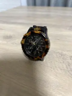 極美品NIXON　クロノグラフ時計　べっこう柄　ユニセックス　レディース　防水 極美品NIXONクロノグラフ時計べっこう柄ユニセックスレディース防水