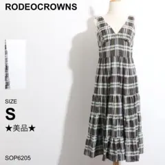 ★美品★ RODEOCROWNS ロデオクラウンズ ワンピース ノースリーブのサムネイル