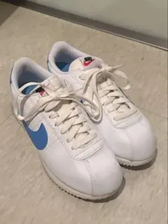 Nike ホワイト/ブルー スニーカー