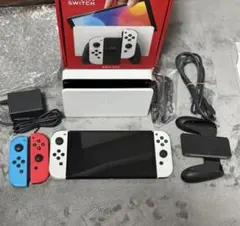 Nintendo Switch 本体 ホワイト/ブラックのサムネイル