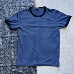 ユニクロのブルーのTシャツ（M）
