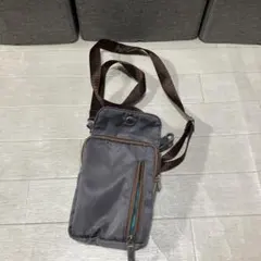 グレー ナイロン スマホショルダーバッグ