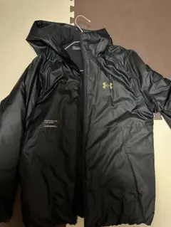 UNDER ARMOUR（アンダーアーマー）　ジャンパー