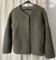 ユニクロ　カーキ ボアジャケット 長袖