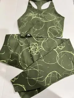 フューチュラエアリズムUVカットソフトプリント　レギンス　ブラトップ