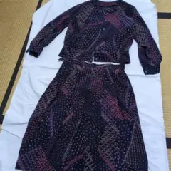 ネイビー系 幾何学模様 スカートセットアップ