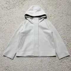 グレー ブルゾン