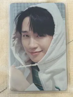 チョンヘイン　トレカ　JUNG HAEIN PHOTO BOOK 2025