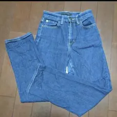 ユニクロ　ストレートデニム　ハイライズ　S　XS 22