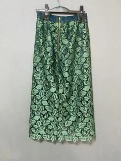 The Virgnia ロングスカート　透けレース素材 プリーツ