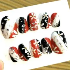 成人式ネイルチップ★訳あり❦赤×白×黒×白いお花❦