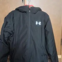 Under Armour ベンチコート 黒　150 160