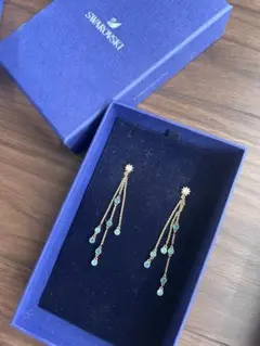 【SWAROVSKI】スターモチーフ ドロップピアス ゴールド ブルー