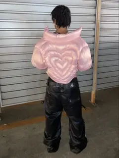 ダウンジャケット　光沢　Y2K お兄系　グランジ　ギャル男　ピンクハートギャル