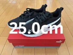 PUMA SOFTFOAM+ ブラック スニーカー