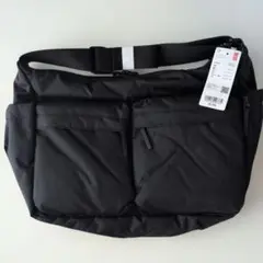新品　UNIQLO マルチポケット ショルダーバッグ ブラック