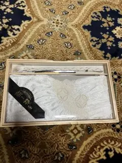 Item thumbnail for item e225e717-9ee3-44b2-9ddf-42ac18d406d9