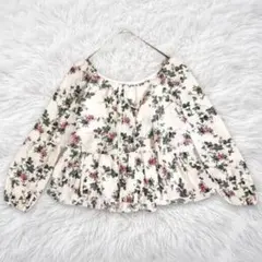 ゴージ　小花柄　ティアード　ブラウス　M フリル　フレア　オフオワイト系