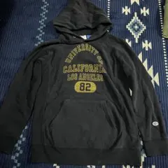 チャンピオン　UCLA REVERSE WEAVE パーカー　スウェット