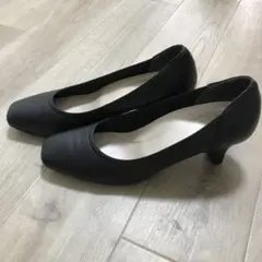 リズ　ラフィーネ　本革　パンプス　黒　ヒール5cm