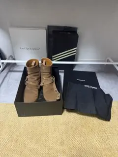 SAINT LAURENT ベージュ スエードブーツ 42 本日限定価格のサムネイル