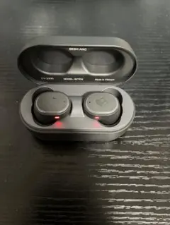 Item thumbnail for item 24537b95-6930-4ff3-887e-fd392b09973d