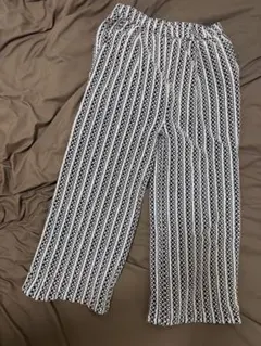 Item thumbnail for item a85f2170-5186-4357-be9c-4aa1ca0a3eea