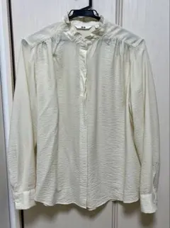 UNIQLO フリルブラウス 長袖 Mサイズ アイボリー