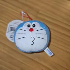 ★新品タグ付き★ドラえもん フェイスマスコット ぬいぐるみ 　ラウンドワン限定