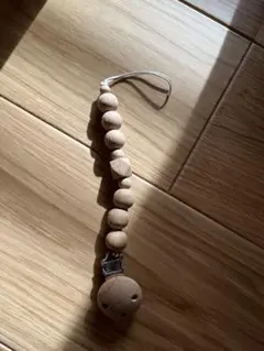 おしゃぶりホルダー