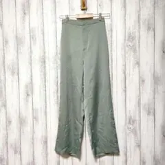 UNIQLO ユニクロ (S)　サテンリラックスストレートパンツ