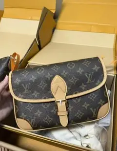 LOUIS VUITTON モノグラム ショルダーバッグ