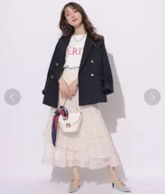 アシメティアードプリーツドットスカート