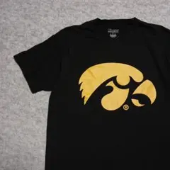 T335 チャンピオン　アイオワ・ホークアイズ Tシャツ 黒のサムネイル