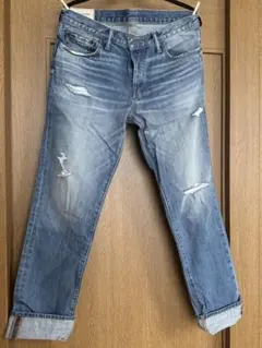 値下げ！アバクロ　ダメージジーンズ