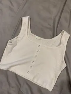 ホワイトリブ　クロップドタンクトップ