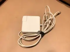 純正　MagSafe Power Adapter 60W 動作確認済　A1330