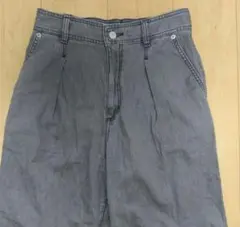 GU グレー ワイドレッグデニム ストレート