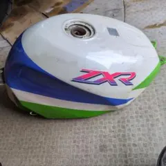 Kawasaki ZXR 燃料タンクのサムネイル
