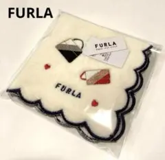 新品　FURLA タオルハンカチ バック柄刺繍　大判